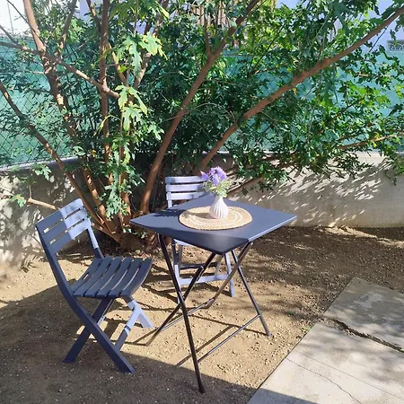 Apartman Cocon Entre Et Centre Avec Jardinet Perpignan