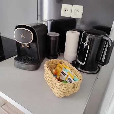 Cocon Entre Et Centre Avec Jardinet Апартаменты *